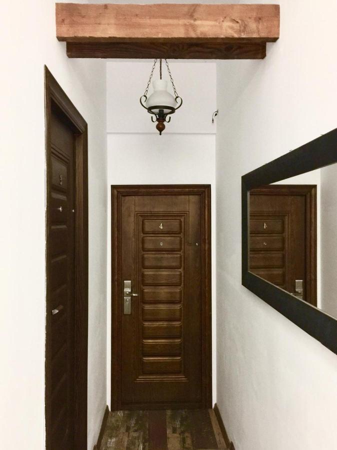 Downtown Hostel 布拉索夫 外观 照片