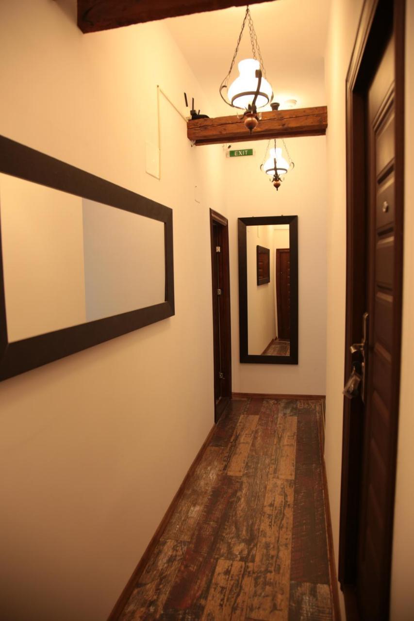 Downtown Hostel 布拉索夫 外观 照片